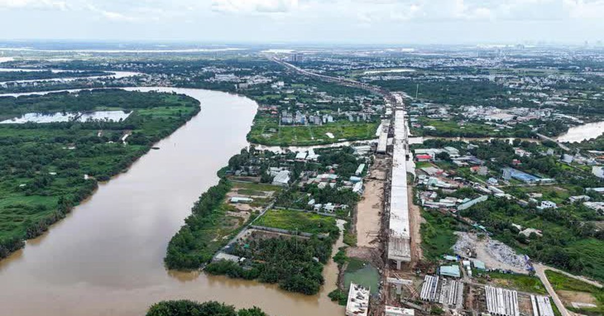 14,7km cầu cạn vành đai 3 TP.HCM chậm tiến độ 'vì mưa bão'