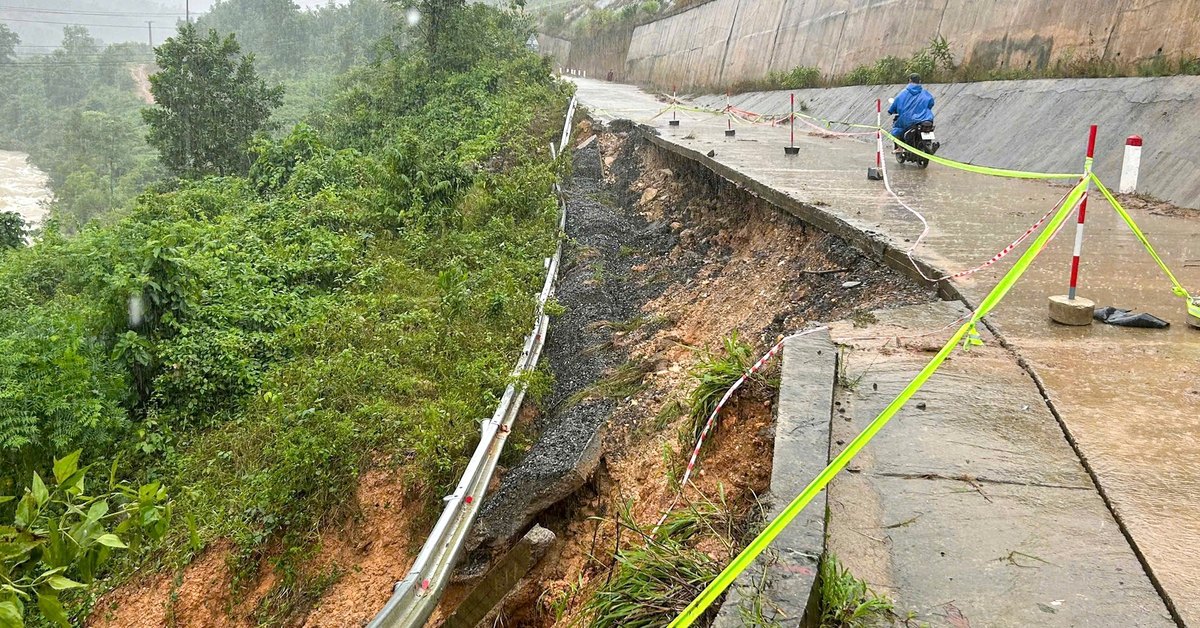 Đà Nẵng chi 10 tỉ đồng khắc phục sạt lở tuyến đường dưới chân cao tốc La Sơn - Túy Loan