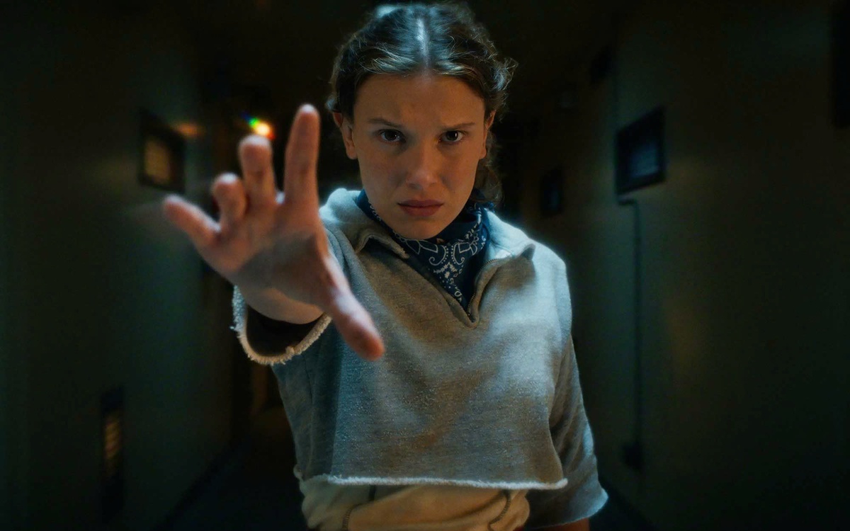 Đằng sau trang phục thảm họa của Millie Bobby Brown trong Stranger Things 5