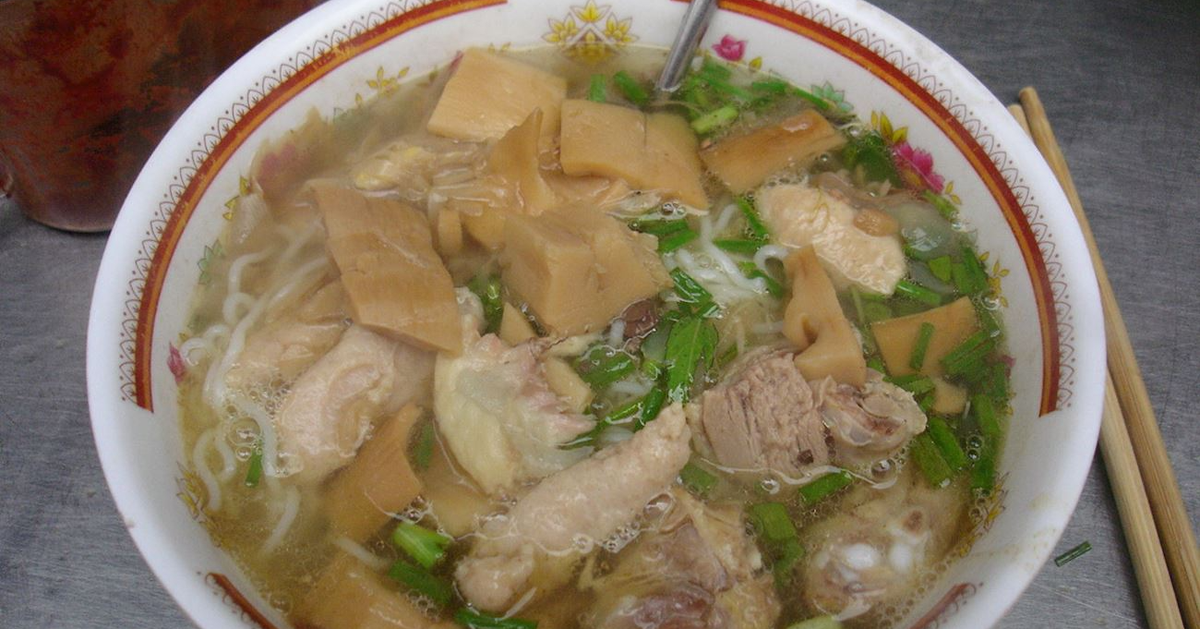 Bún măng vịt, cháo vịt, tiết canh vịt vào top 50 món vịt ngon nhất thế giới