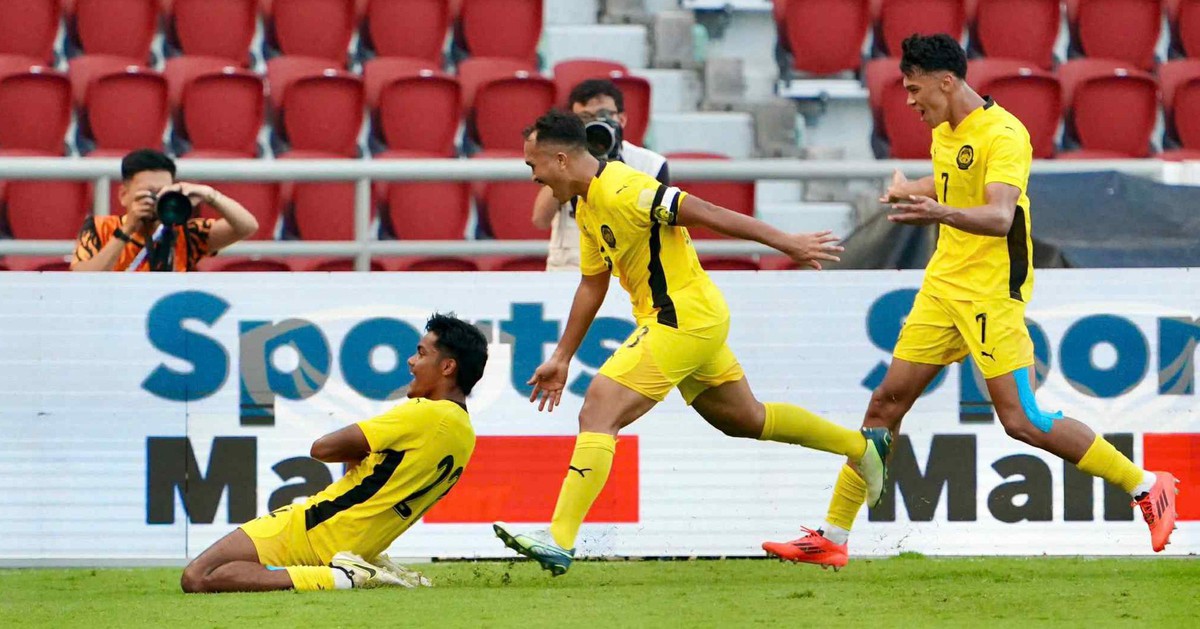 Hàng thủ 'thảm họa' tiễn U22 Lào về nước, trước khi SEA Games 33 khai mạc