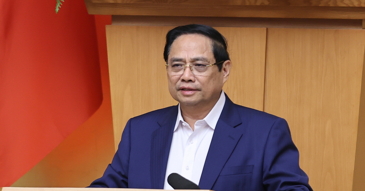 Thủ tướng: Nền kinh tế đối mặt áp lực lạm phát, giải ngân đầu tư công chưa đạt yêu cầu