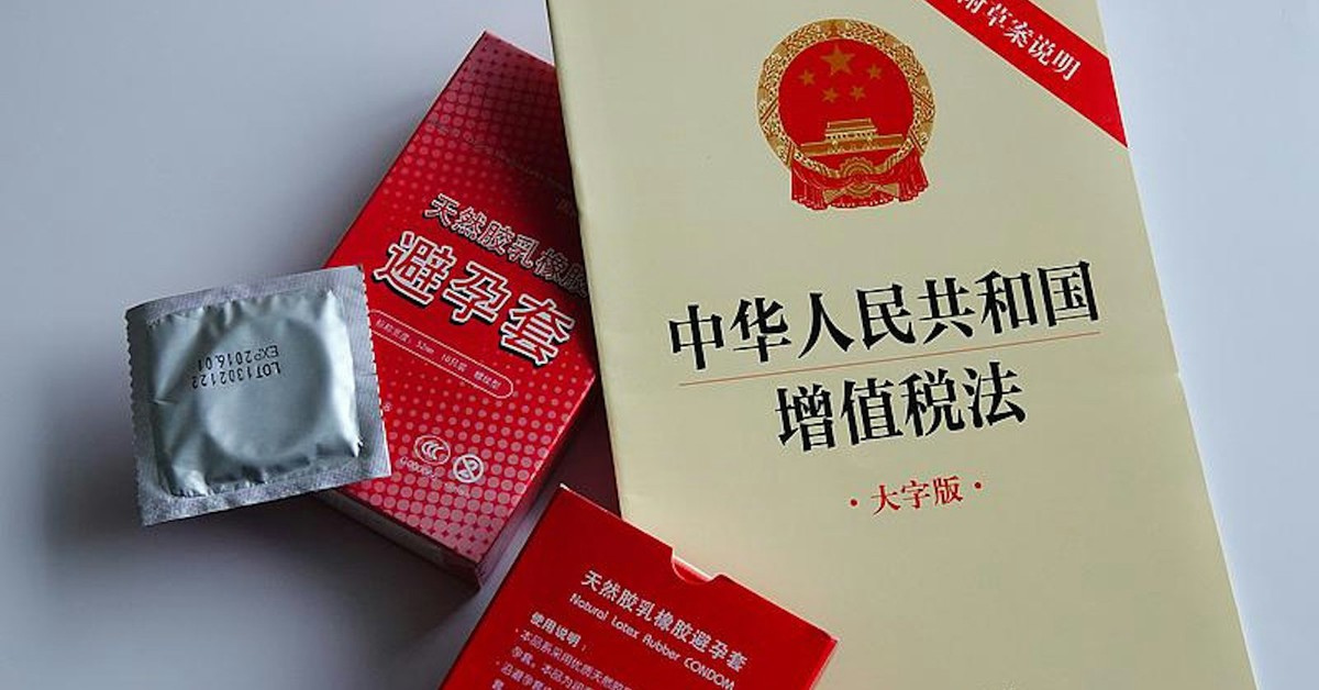 Đánh thuế bao cao su chưa đủ để khuyến sinh