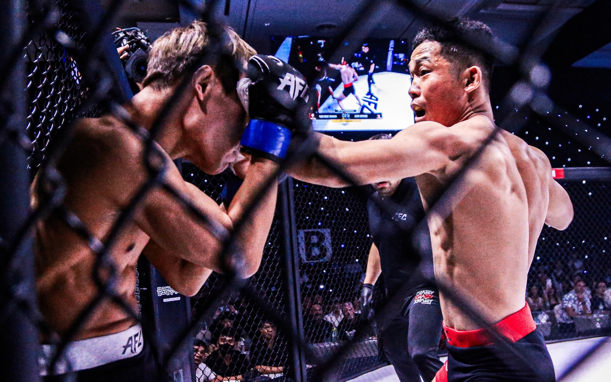 Lưu Đức Mạnh hạ knock-out cao thủ Hàn Quốc ở AFC 39