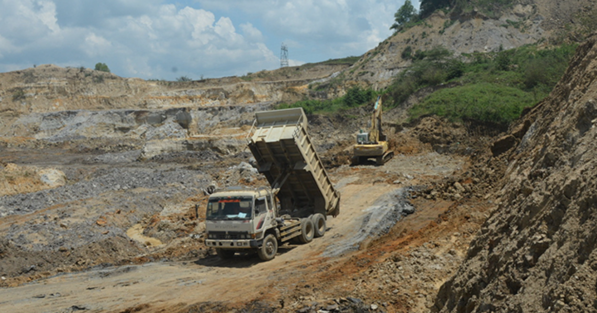 Khởi tố một phó giám đốc Sở Nông nghiệp và Môi trường Lâm Đồng và giám đốc công ty gạch
