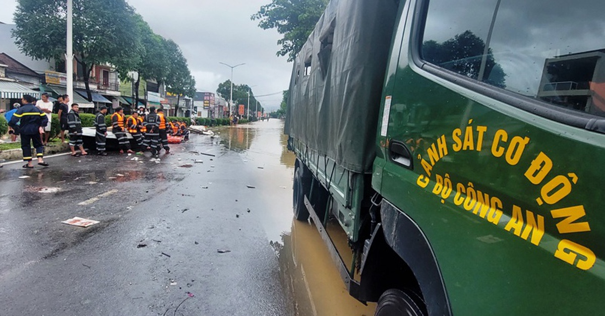 Chủ tịch UBND tỉnh Khánh Hòa chỉ đạo điều tra việc vận hành xả lũ các hồ chứa nước