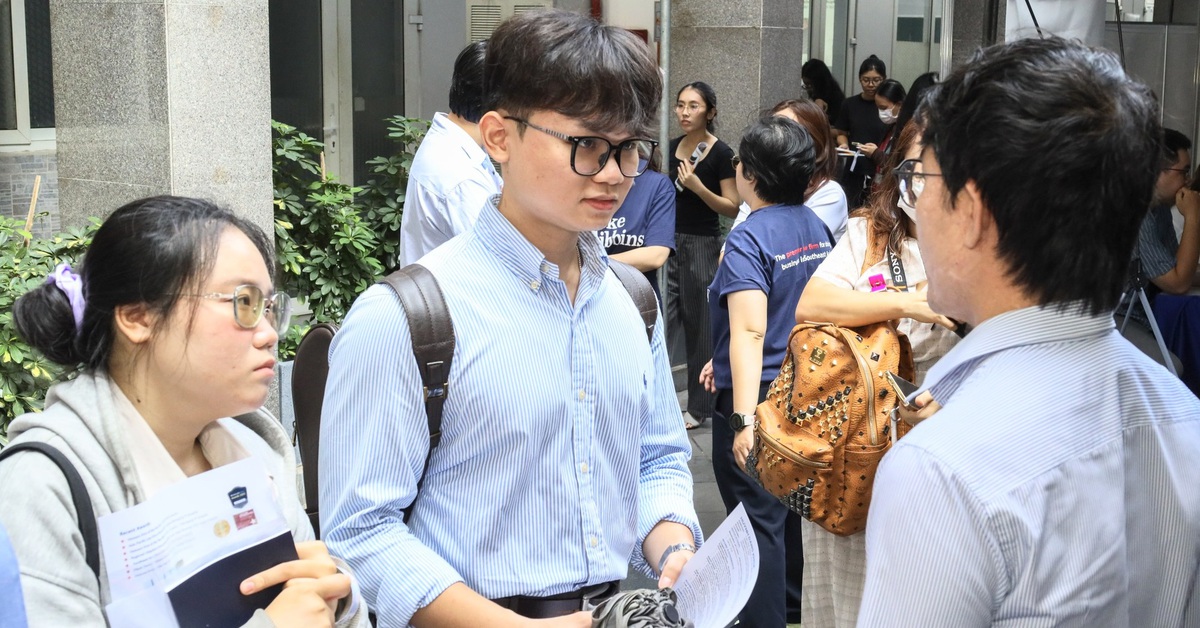 Sinh viên ngành luật làm việc ở khu vực tư nhân tăng mạnh