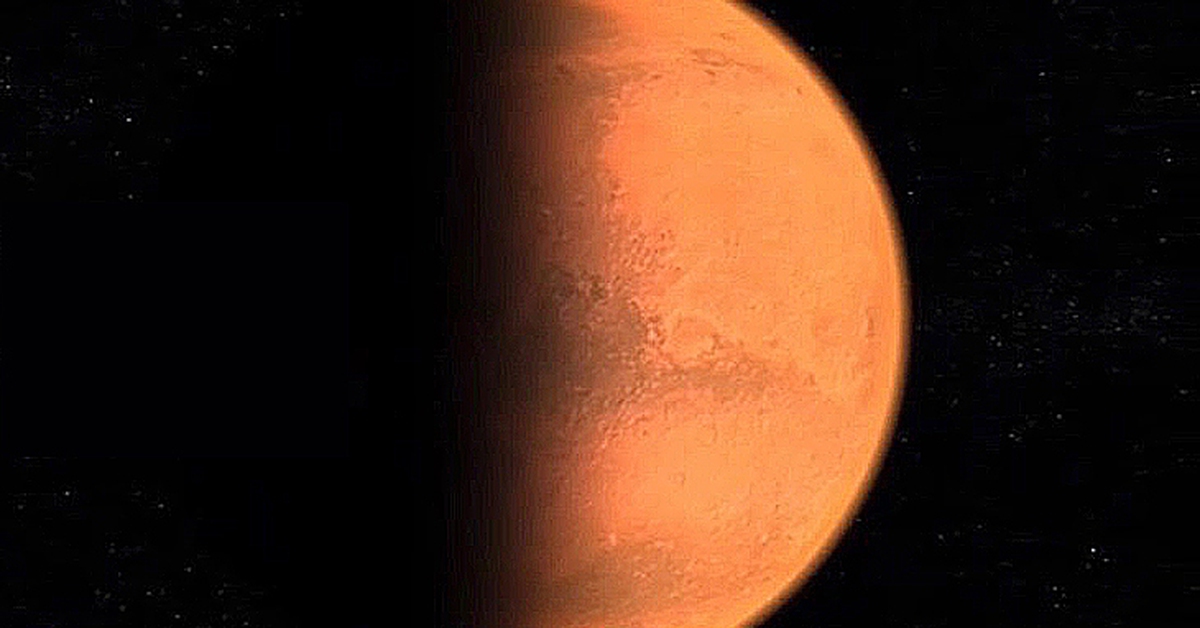 Vì sao có tin đồn 'tối 7 ngày 7 đêm' khiến nhiều người đi mua đèn cầy, mì tôm?