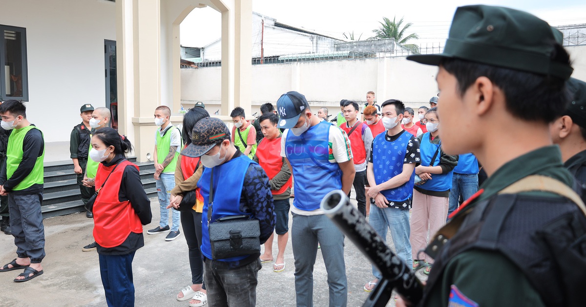 Mắt xích trong đường dây lừa đảo đầu tư tiền ảo chiếm đoạt hàng trăm tỉ  đồng - Tuổi Trẻ Online