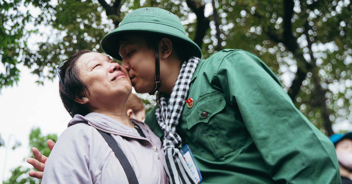 Tân quân nhân nhập ngũ, làm nhiệm vụ với Tổ quốc là điều thiêng liêng nhất - Tuổi Trẻ Online