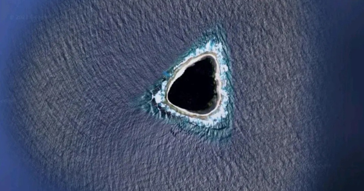 Giải mã 'hố đen' bí ẩn giữa Thái Bình Dương