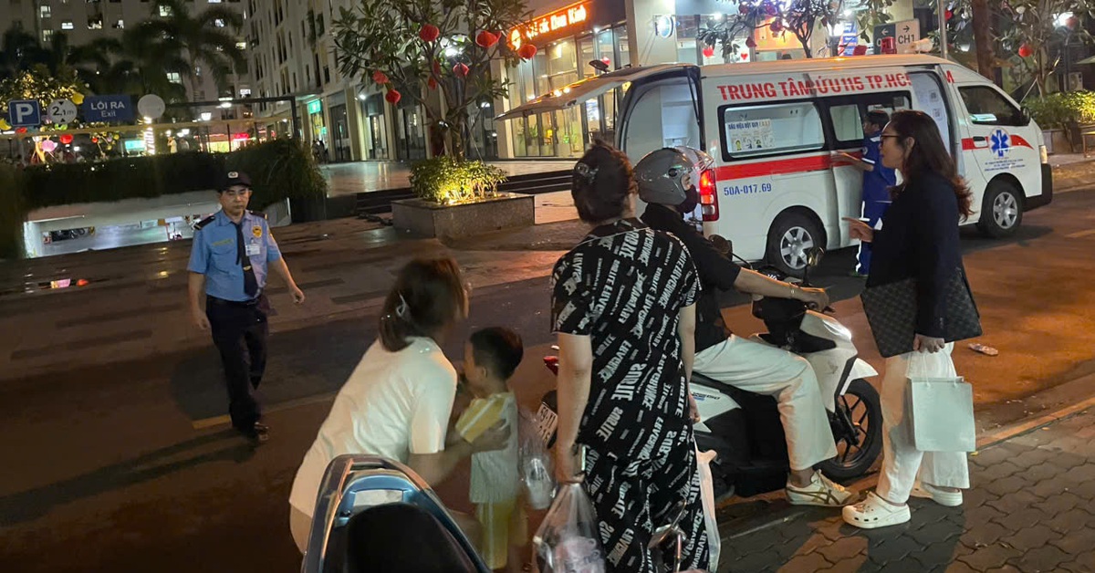 Một nam thanh niên trần truồng rơi từ tầng 4 chung cư ở Gò Vấp - Tuổi Trẻ Online