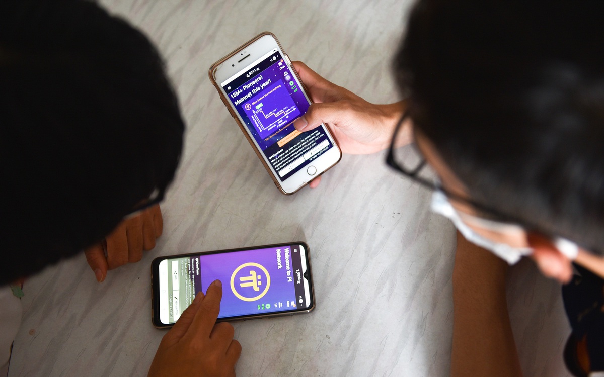 'Cơn sốt' mua bán Pi: Đặt cược vào giấc mơ 'đổi đời' hay cơ hội tìm hiểu kiến thức mới?