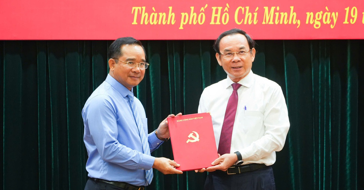 Hôm nay, HĐND TP.HCM họp bầu ông Nguyễn Văn Được làm chủ tịch UBND thành phố - Tuổi Trẻ Online