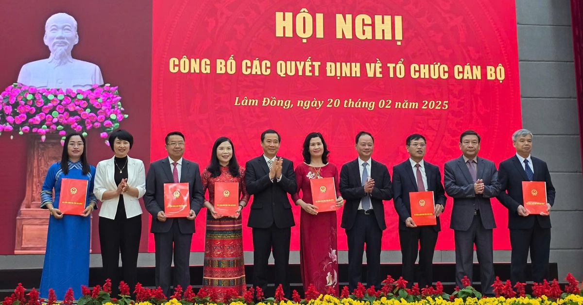 Lâm Đồng bổ nhiệm 6 giám đốc sở sau khi sáp nhập các đơn vị - Tuổi Trẻ Online