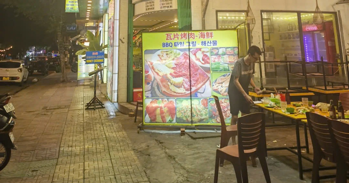 Khách du lịch Trung Quốc nhiều lần bất bình với quán ăn bị tố 