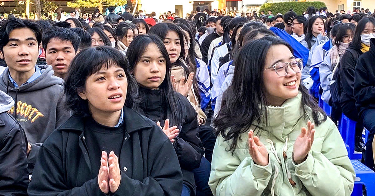 Trường đại học Ngân hàng TP.HCM xét tuyển 12 tổ hợp môn - Tuổi Trẻ Online