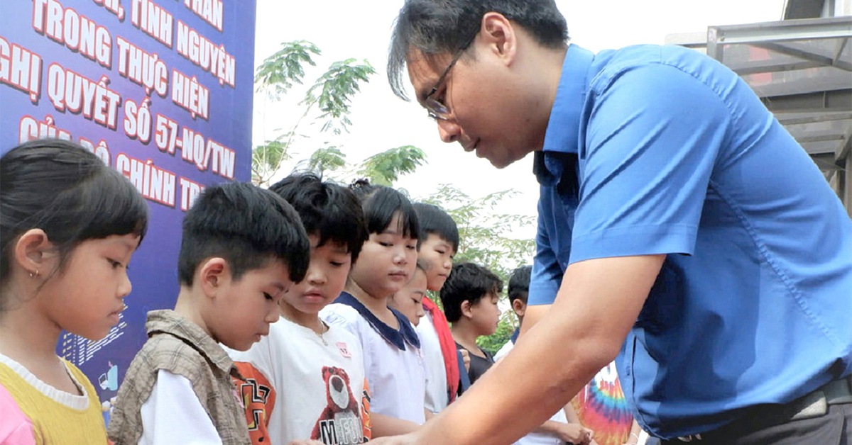 Tháng Thanh Niên 2025: Cùng nhau 'xóa mù công nghệ' và đẩy mạnh chuyển đổi số