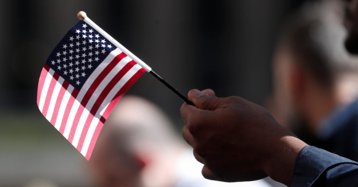 Người Mỹ đổ xô tìm nơi định cư sau bầu cử tổng thống