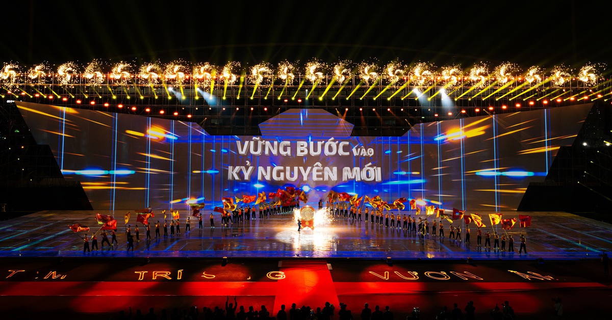 Ngày hội văn hóa SHB - T&T Group 2025: Ba thập kỷ ‘Nhất Tâm’ cùng đất nước vươn tầm