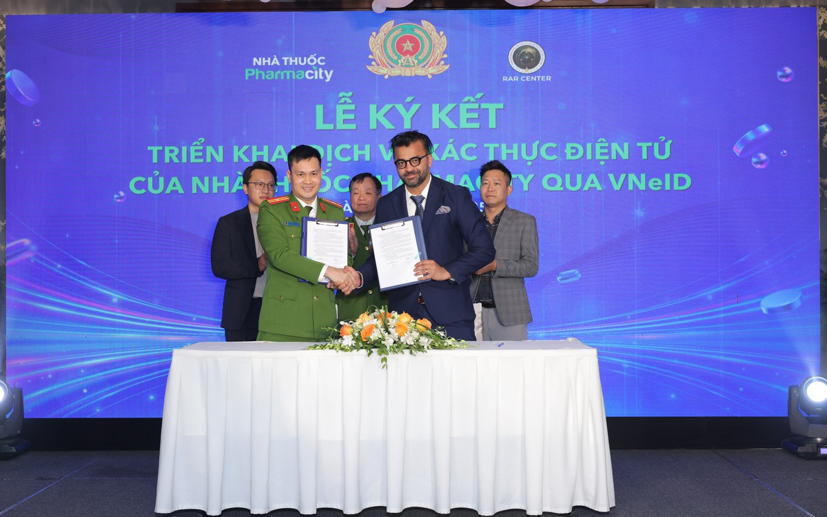 Tra cứu lịch sử giao dịch thuốc, mua thuốc trực tuyến trên ứng dụng VNeID