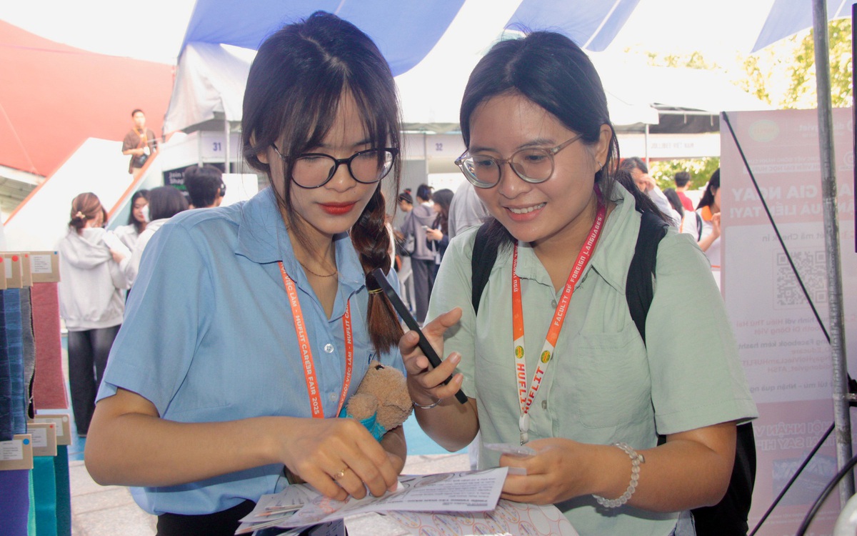 Giới thiệu lương 40-60 triệu ở ngày hội việc làm tại TP.HCM