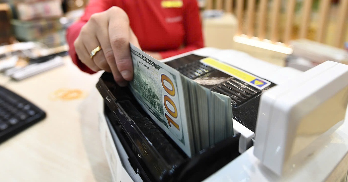 Tin tức sáng 25-3: Đề xuất tiếp tục giảm VAT 2% đến hết năm 2026; Giá USD ngân hàng tăng mạnh