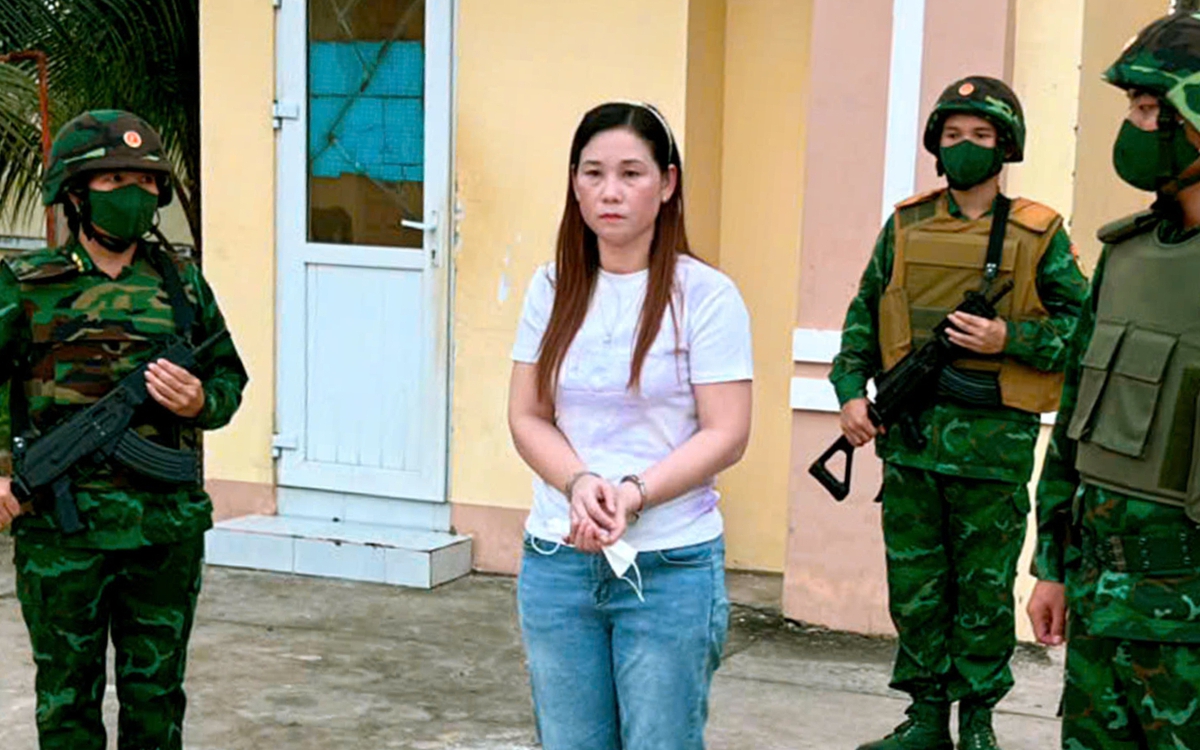 Được hoãn thi hành án vì có con nhỏ, trốn sang Campuchia thì bị bắt