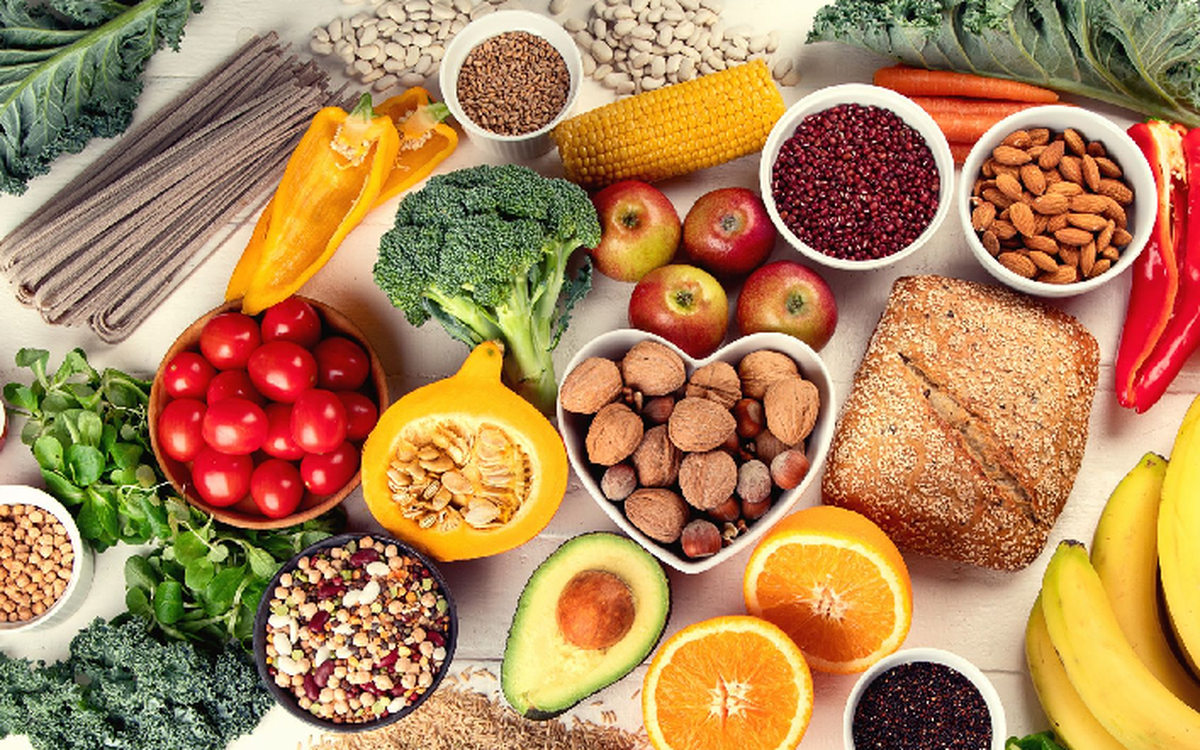 Bảo vệ hệ tiêu hóa: Tránh 6 thực phẩm này