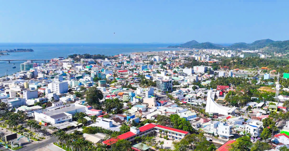 Hà Tiên đề xuất 2 phương án sáp nhập đơn vị hành chính cấp xã, giữ nguyên tên thành phố