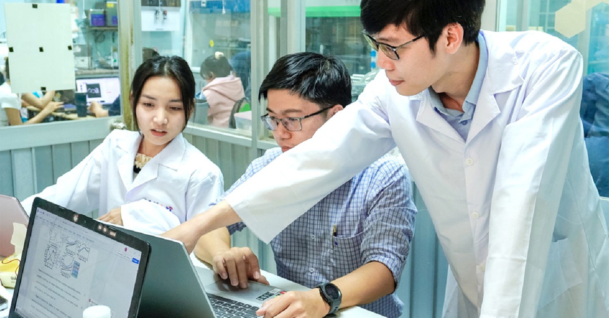 Hành trình nghiên cứu khoa học đầy cảm hứng của tiến sĩ 9X
