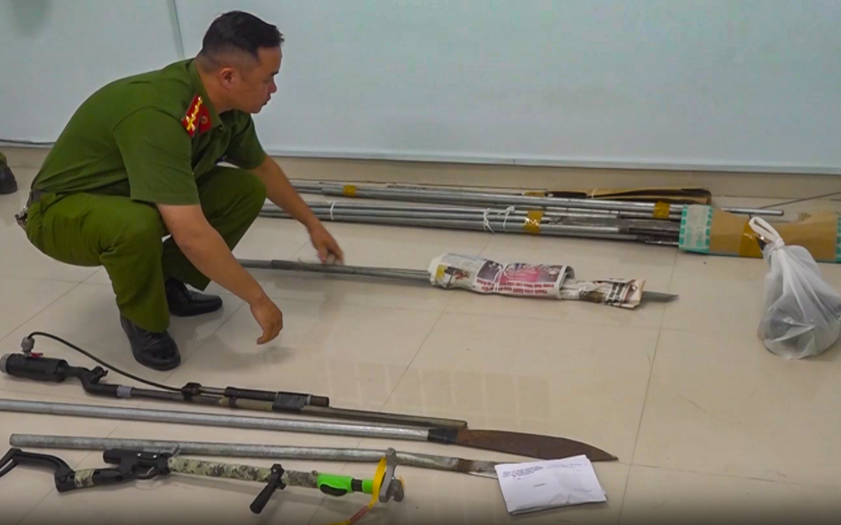 Khởi tố vụ án, tạm giữ 14 nghi phạm mang giáo, mác, ba chĩa ra quốc lộ 1 hỗn chiến