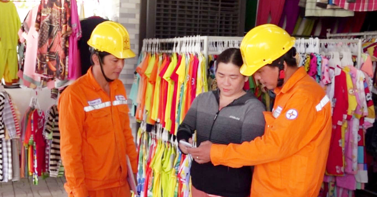 '50 năm - Tỏa sáng miền Nam': App chăm sóc khách hàng giải quyết nhanh chóng những dịch vụ điện lực
