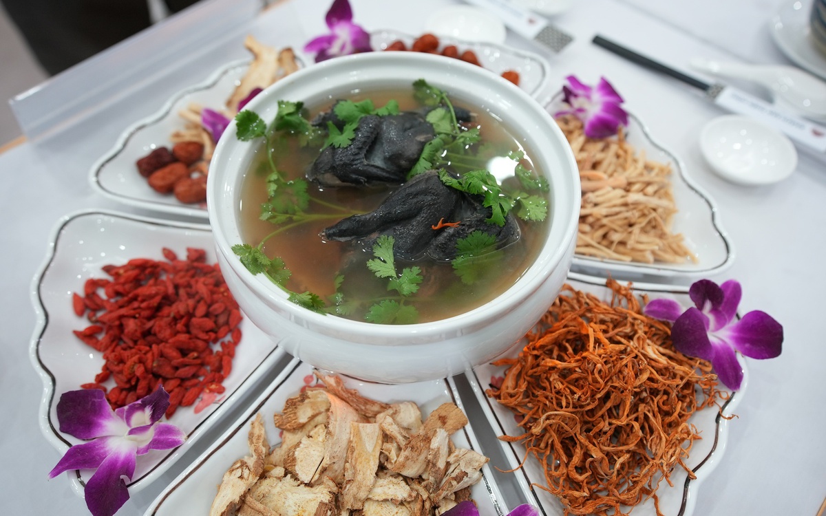 Top món ngon 'nhất định phải thử' tại Lễ hội Văn hóa Ẩm thực, Món ngon Saigontourist Group 2025