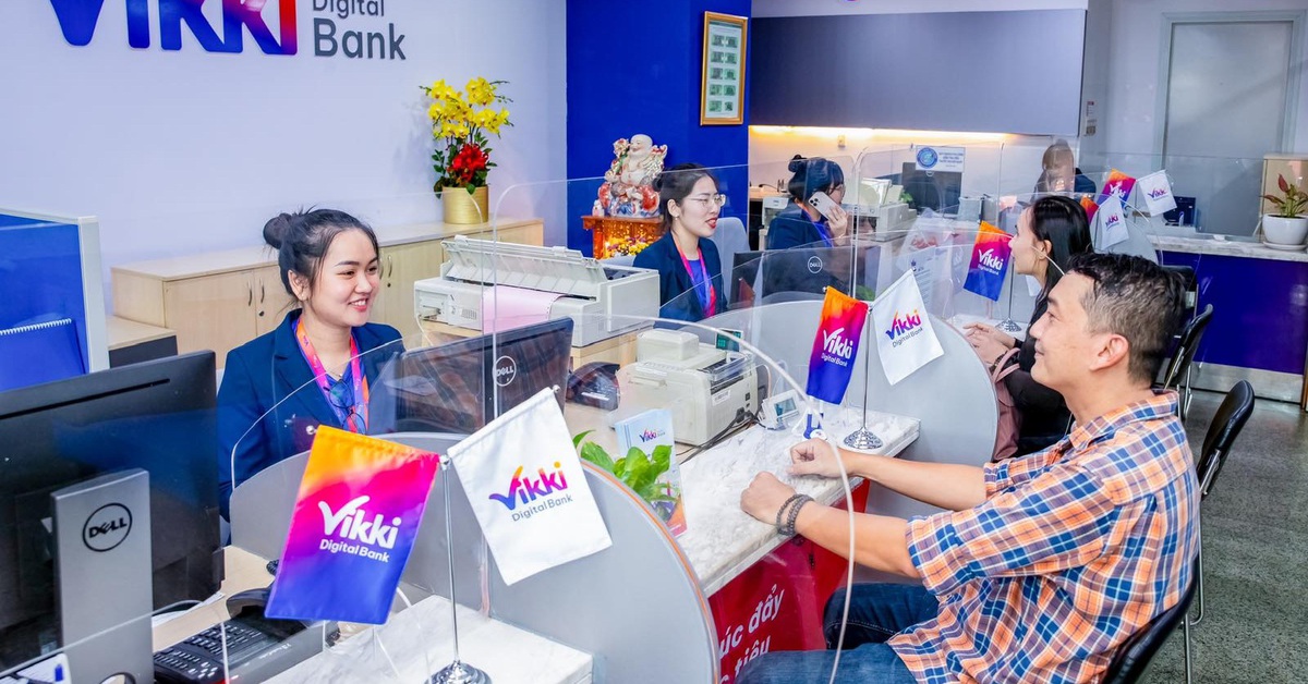 Chủ tịch Vikki Bank chuyển nhượng hết cổ phiếu HDB, thu về nghìn tỉ