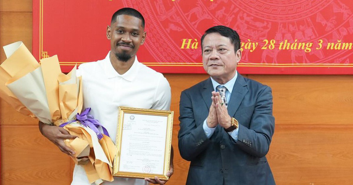 Cao Pendant Quang Vinh sẵn sàng lên đội tuyển Việt Nam