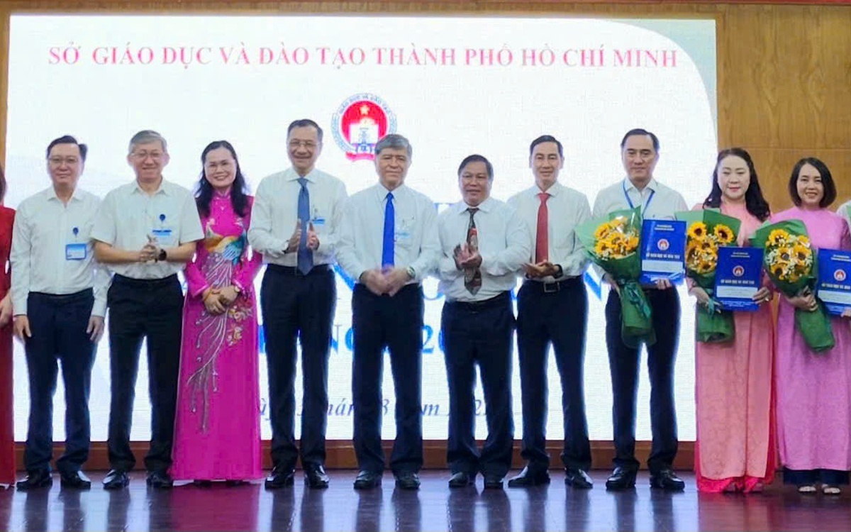 Sở Giáo dục TP.HCM bổ nhiệm hàng loạt cán bộ chủ chốt sau sáp nhập