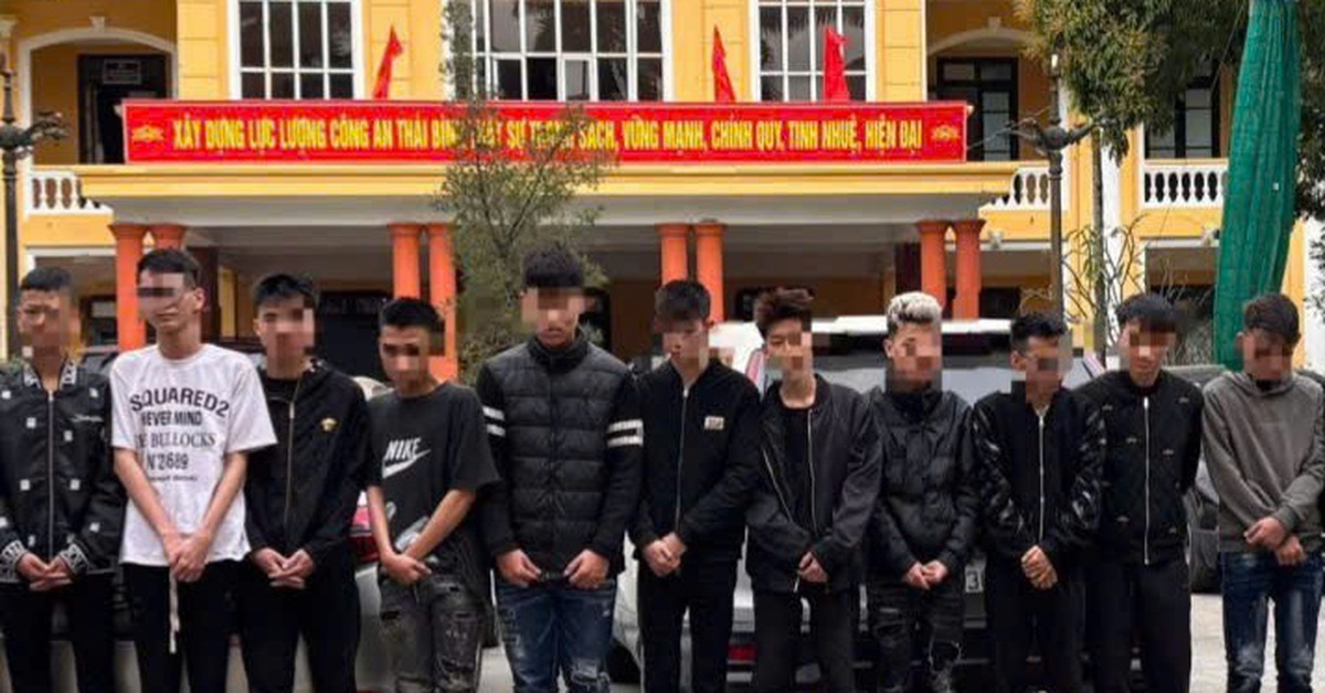 Khởi tố 18 thanh thiếu niên mang hung khí đi 'giải quyết mâu thuẫn'