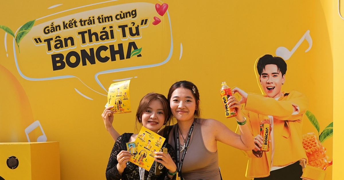 Boncha - Chiều fan hết mực tại concert Anh Trai Say Hi