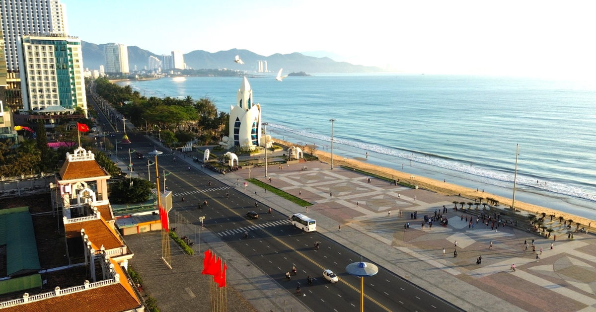 Phân luồng giao thông ở Nha Trang dịp kỷ niệm 50 năm giải phóng tỉnh Khánh Hòa