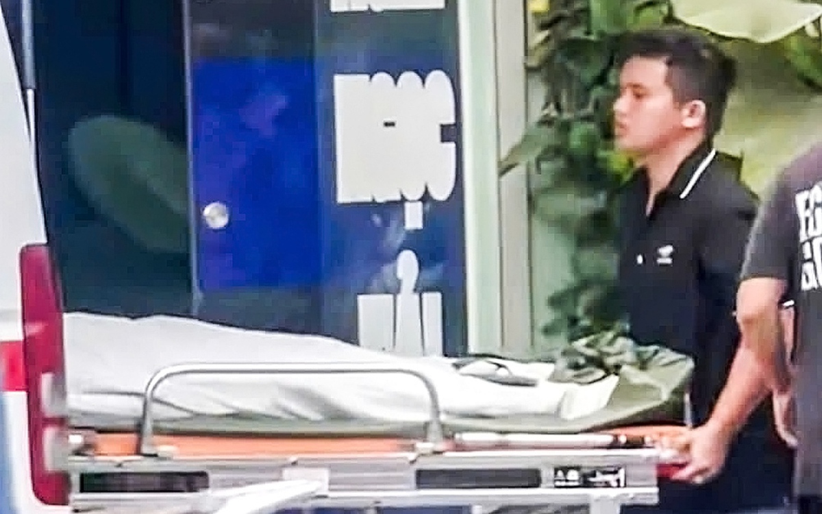 Người đàn ông sùi bọt mép, chết trong nhà nghỉ ở Bình Dương