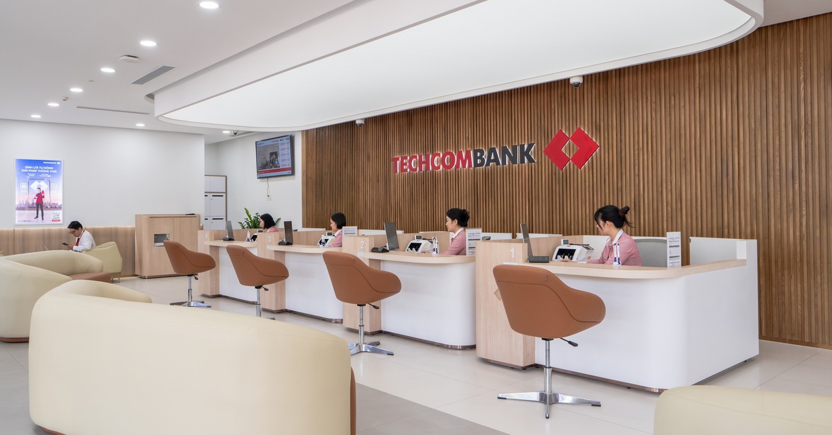 Khách hàng có thể giao dịch dễ dàng cùng Techcombank tại hệ thống WinMart