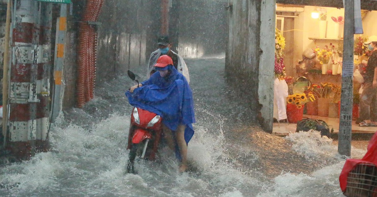 Bao giờ TP.HCM và Nam Bộ bắt đầu mùa mưa?