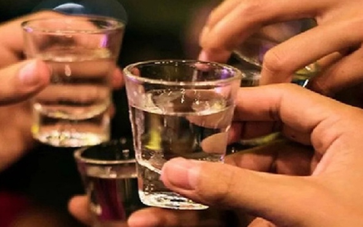 Vụ 6 người bị ngộ độc rượu trái cây: Người trẻ tuổi nhất đã tử vong