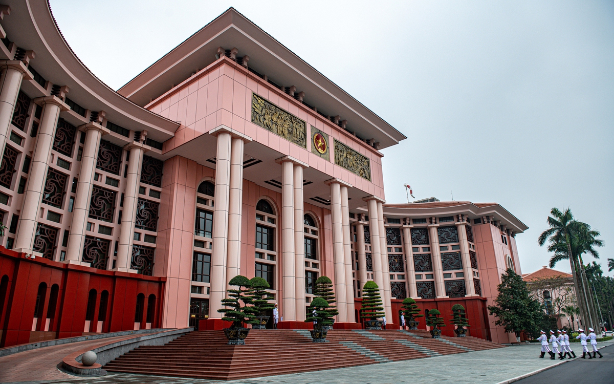 Đề xuất cấm đặt tên tài khoản mạng xã hội trùng với các cơ quan Bộ Quốc phòng