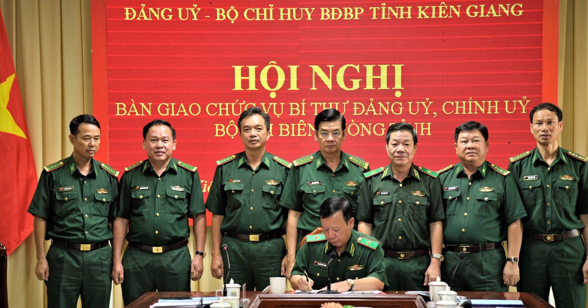 Đại tá Doãn Đình Tránh phụ trách chính ủy Bộ đội biên phòng Kiên Giang