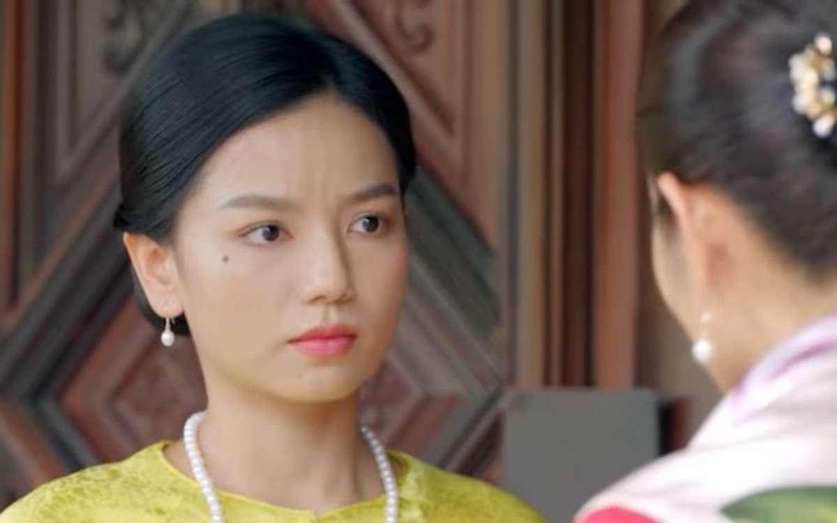 Tình cha thời xưa trong Chiếc vòng ngọc bích