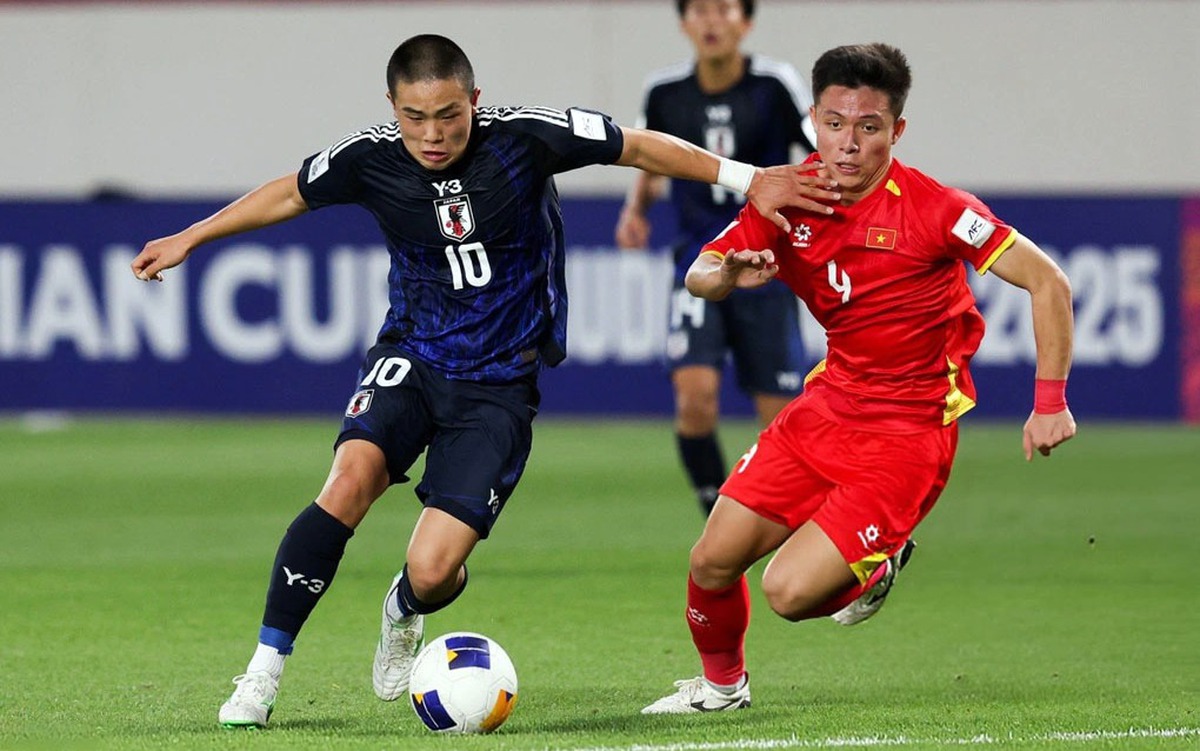 Thủ tướng chúc tuyển U17 Việt Nam đạt kết quả tốt nhất trước U17 UAE