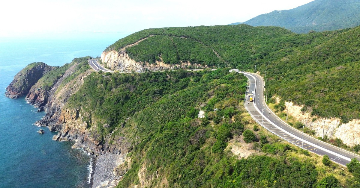Cung đường ven biển nối Khánh Hòa - Ninh Thuận đẹp như tranh, thúc đẩy phát triển du lịch, kinh tế