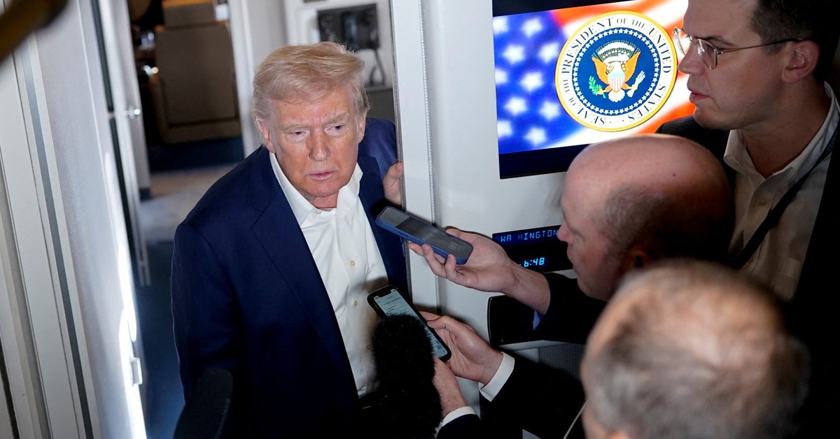 Ông Trump nói 'tôn trọng' Tòa án tối cao, đưa người bị trục xuất nhầm quay lại Mỹ